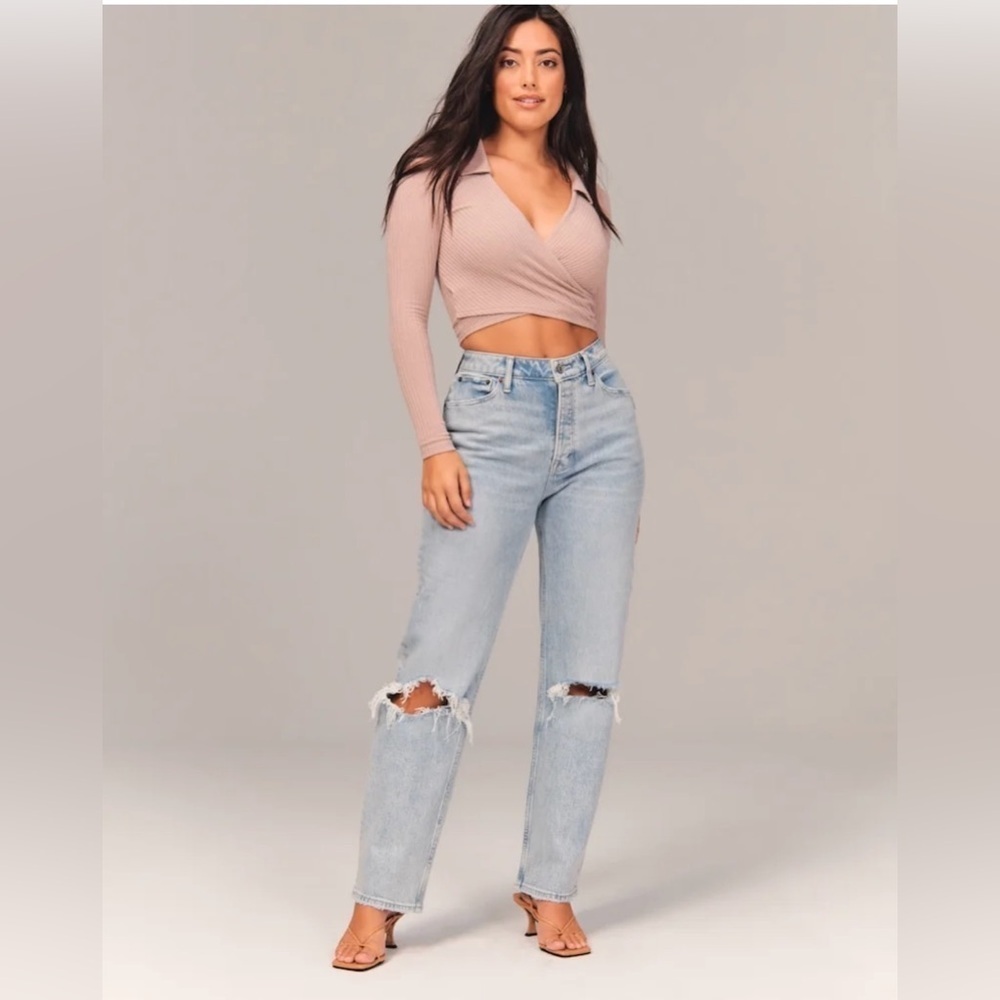 💙Abercrombie & Fitch The Dad High Rise Distressed Rip Knee Jeans 💙SZ 25